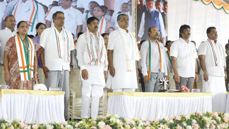 https://salarnews.in/public/uploads/images/newsimages/maannewsimage30092026_205744_Karnataka Congress.jpg